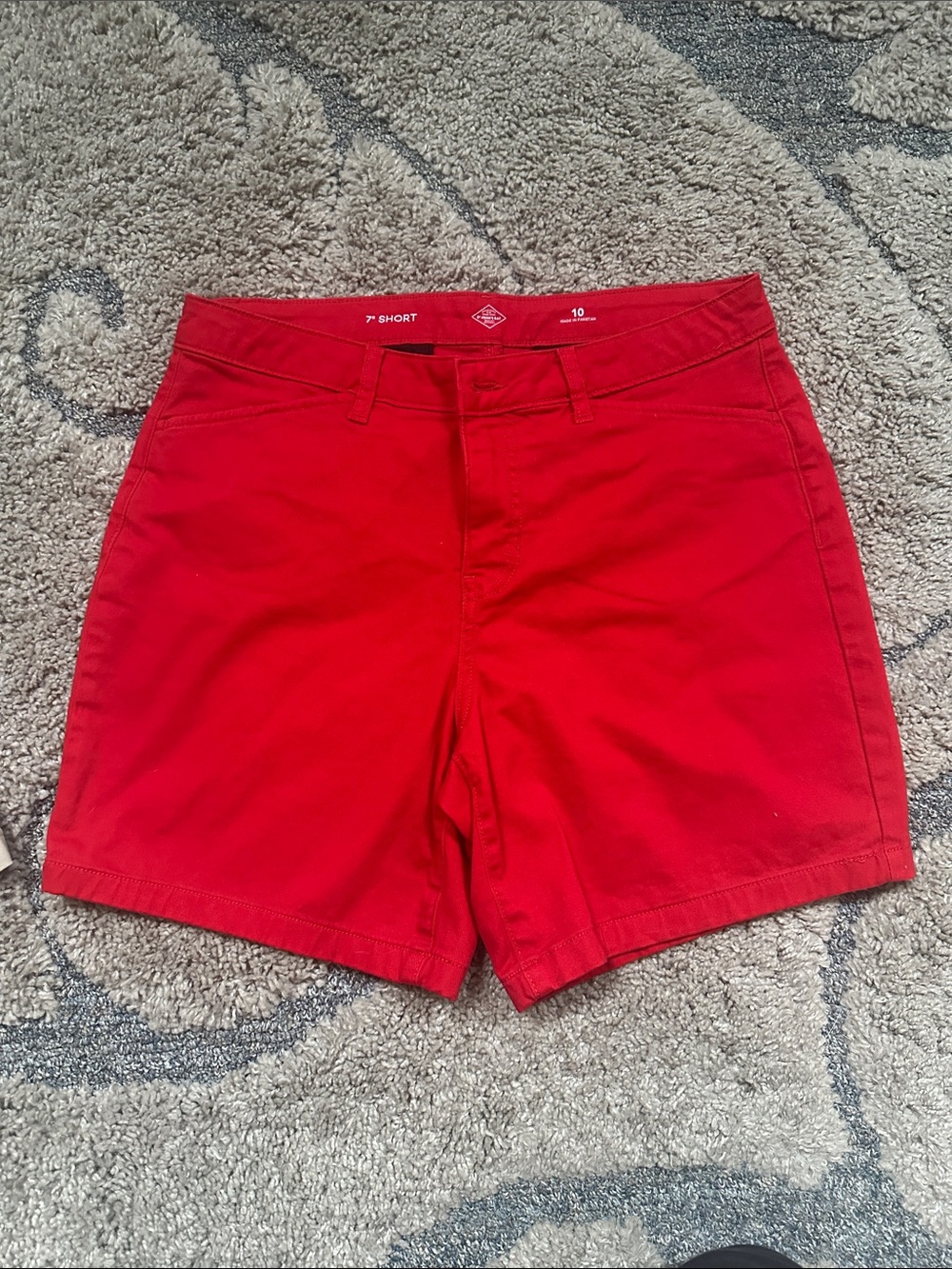 St. John’s Bay Red Shorts 10 women’s